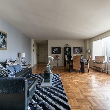 2 Bedroom Condo With A View Near The Grove Los Angeles Eksteriør billede